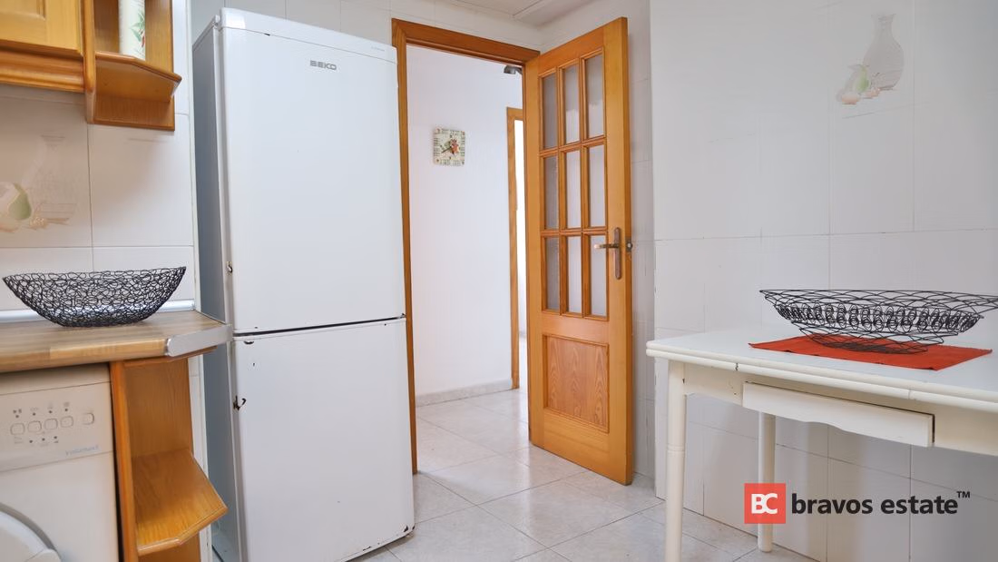 Seafront 3-Bedroom Apartment in El Campello · 90 m² - 16
