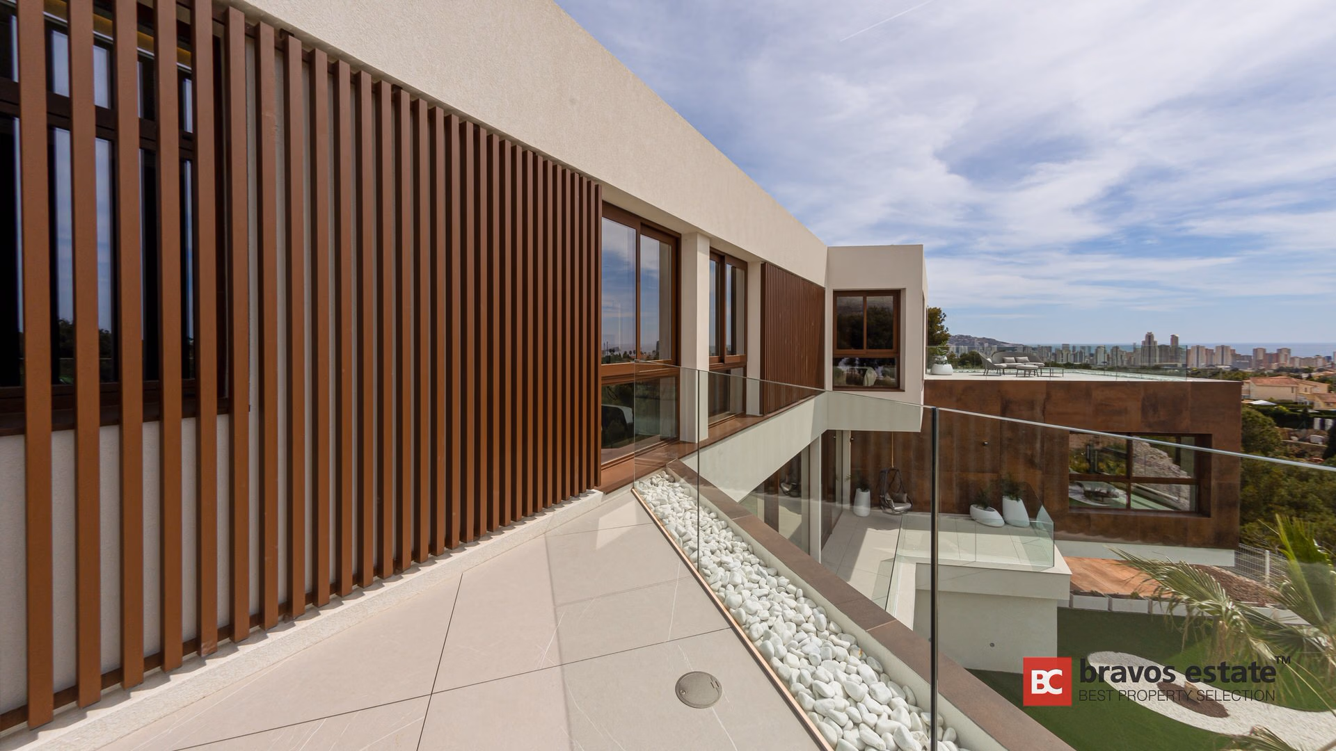 Class-A Villa of 2023 with Private Spa in La Nucía - 24