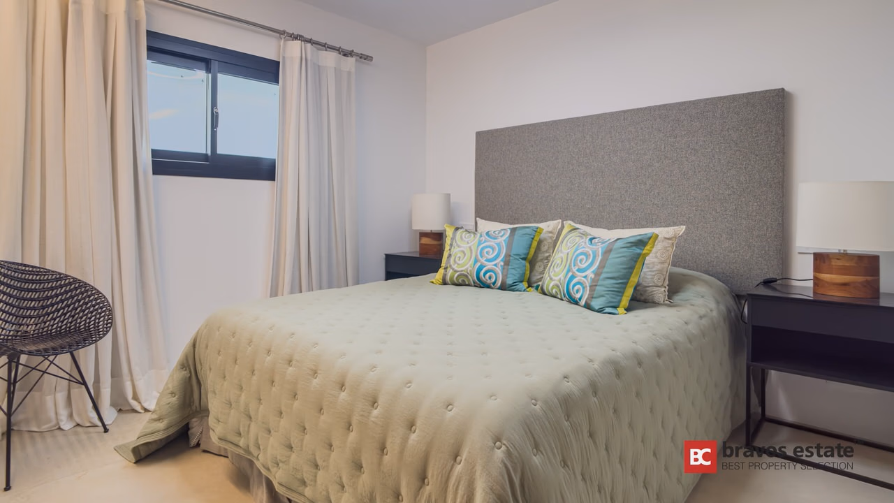 Spacious 3-Bedroom Villa in Finestrat - 27