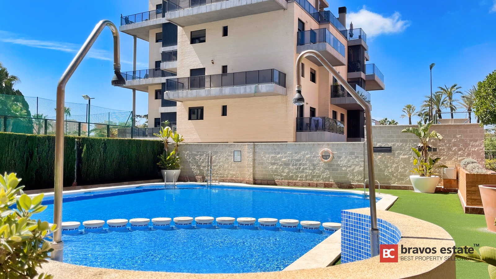 Beachside 2-Bedroom Apartment in Playa de San Juan · Ref 2001 - 16