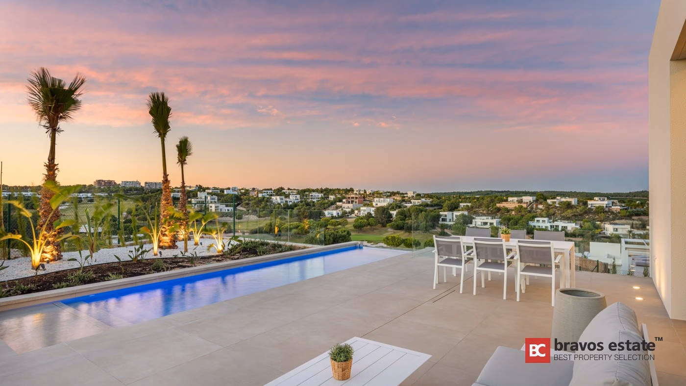 Villa de Obra Nueva de 3 Dormitorios en Las Colinas - 7