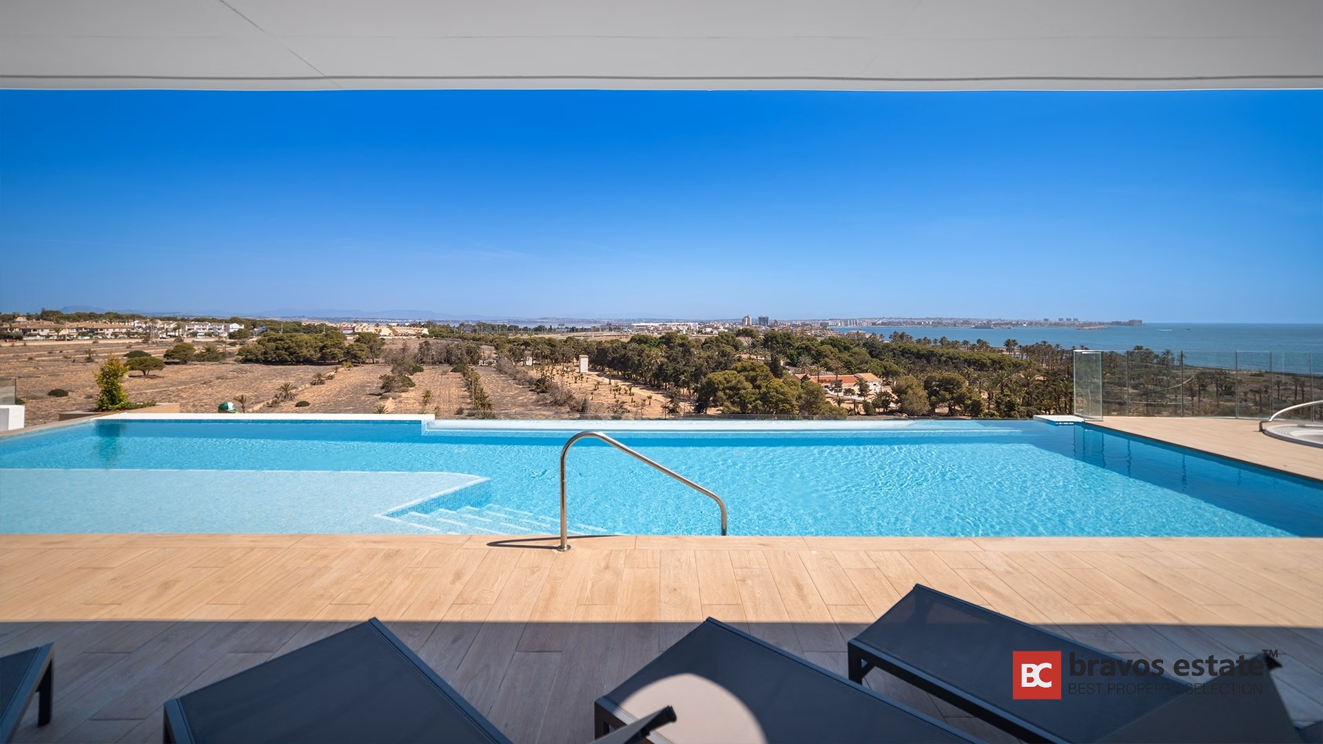 Apartamento Cerca del Mar de 3 Dormitorios en Punta Prima - 24
