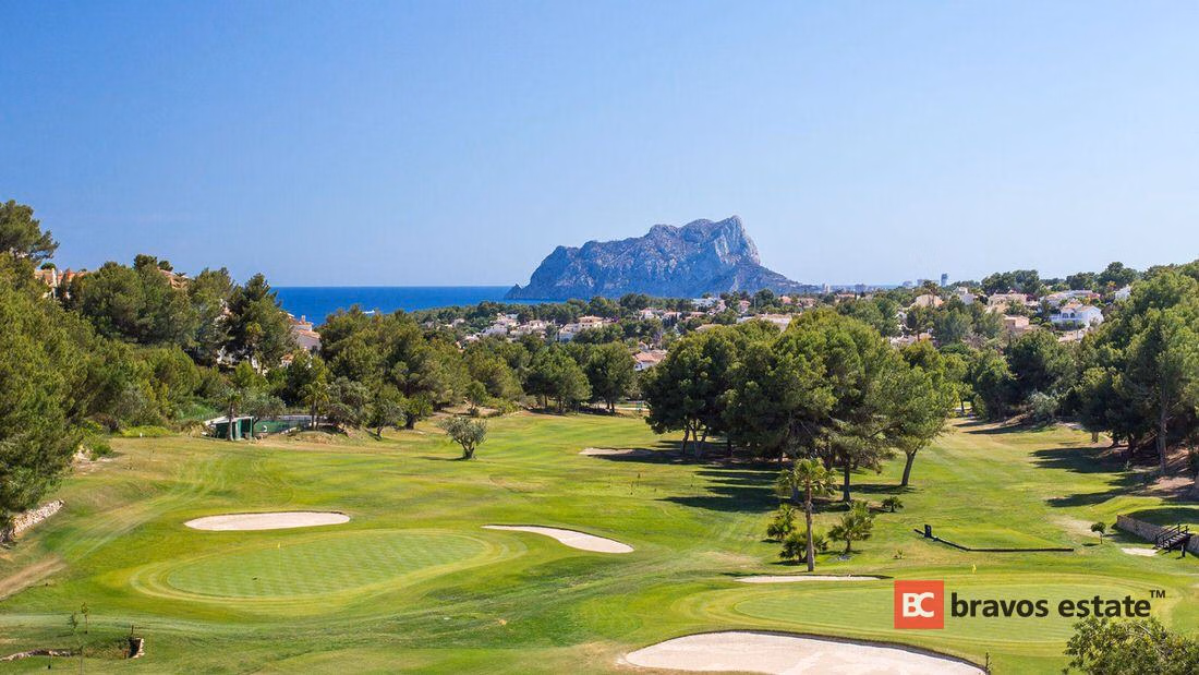Luxury 4-Bedroom Villa in Benissa - 12
