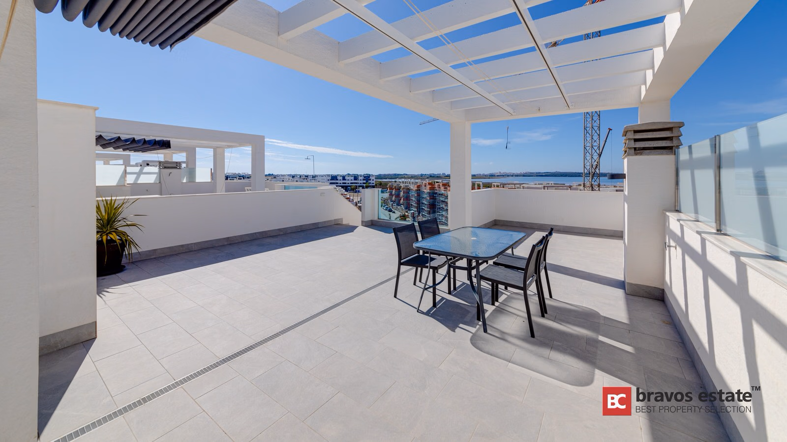 Новые апартаменты, 2 спальни в Гвардамар-дель-Сегура · 97 m² - 28