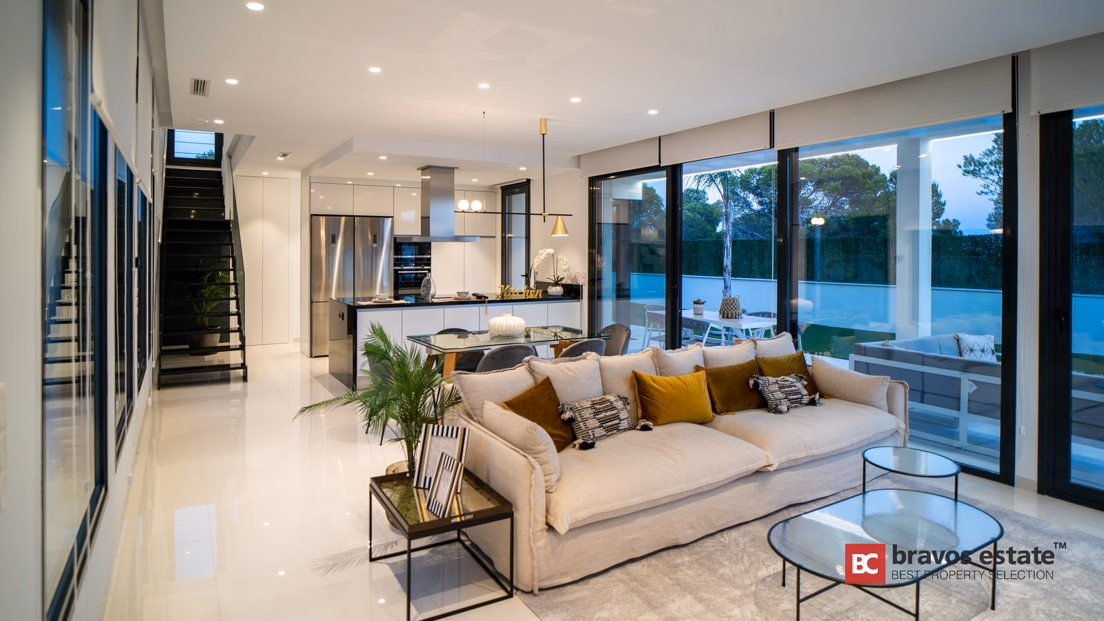 Villa Espaciosa de 3 Dormitorios en Finestrat · 328 m² - 9