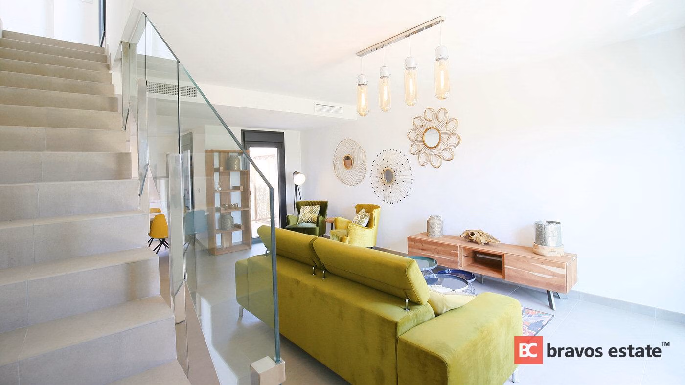Beachside 3-Bedroom Bungalow in Torre de la Horada - 6