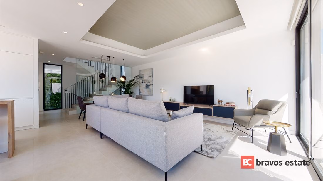 Villa de Obra Nueva de 3 Dormitorios en Finestrat · 242 m² - 5