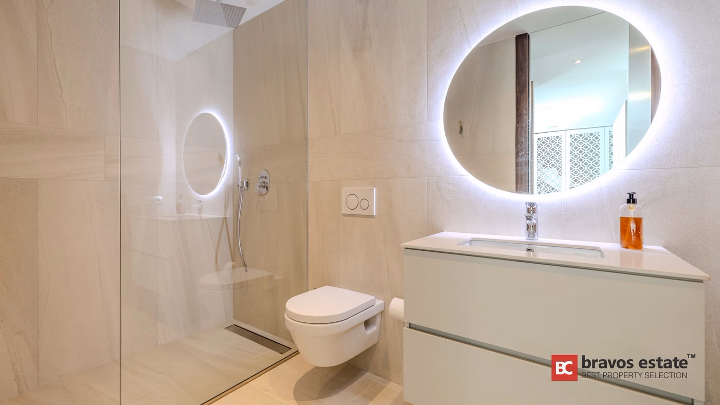 Villa Espaciosa de 4 Dormitorios en Finestrat - 10