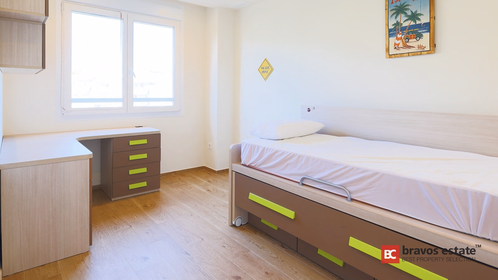 Seafront 3-Bedroom Apartment in El Campello · 108 m² - 16