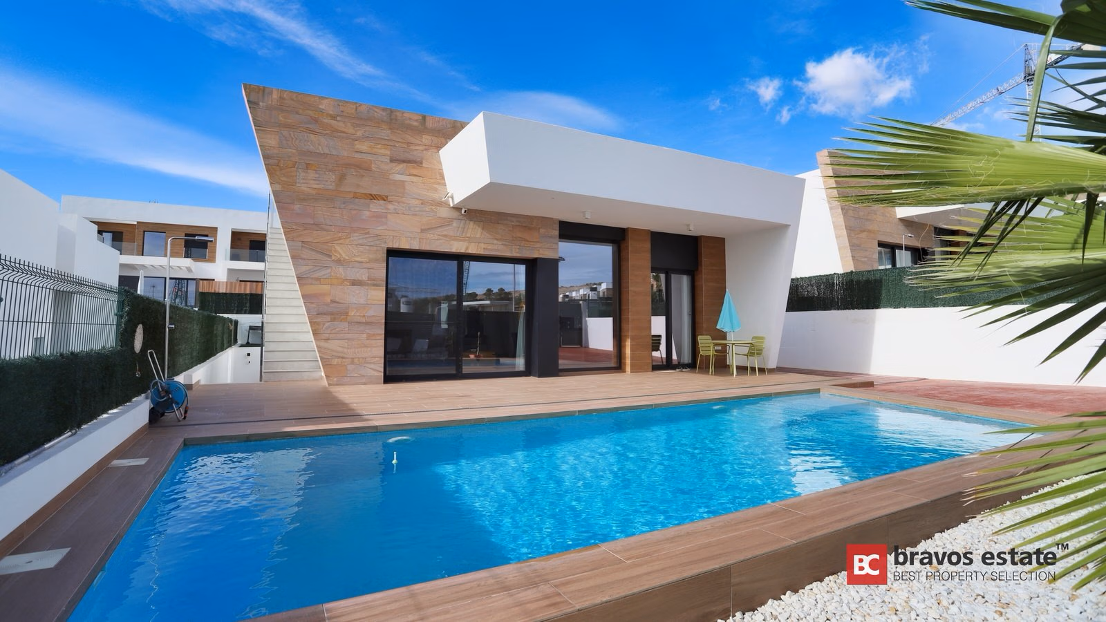 Просторная вилла, 5 спален в Финестрате · 330 m² - 1