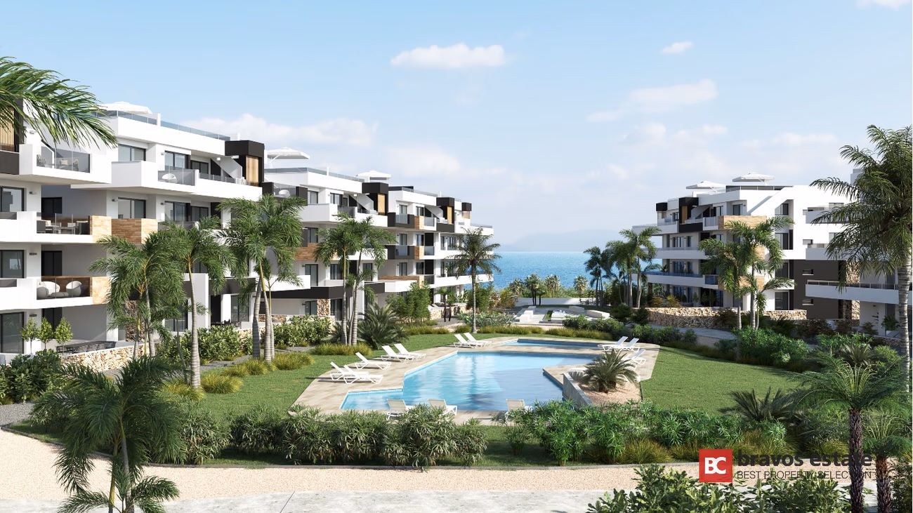 Beachside 2-Bedroom Apartment in La Zenia - 2