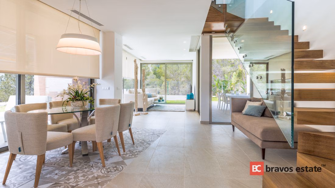 New Build 4-Bedroom Villa in Finestrat · 215 m² - 3