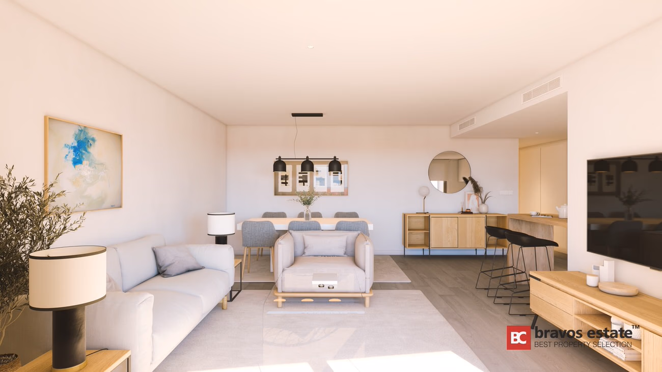 Beachside 4-Bedroom Apartment in Alicante · 123 m² - 4