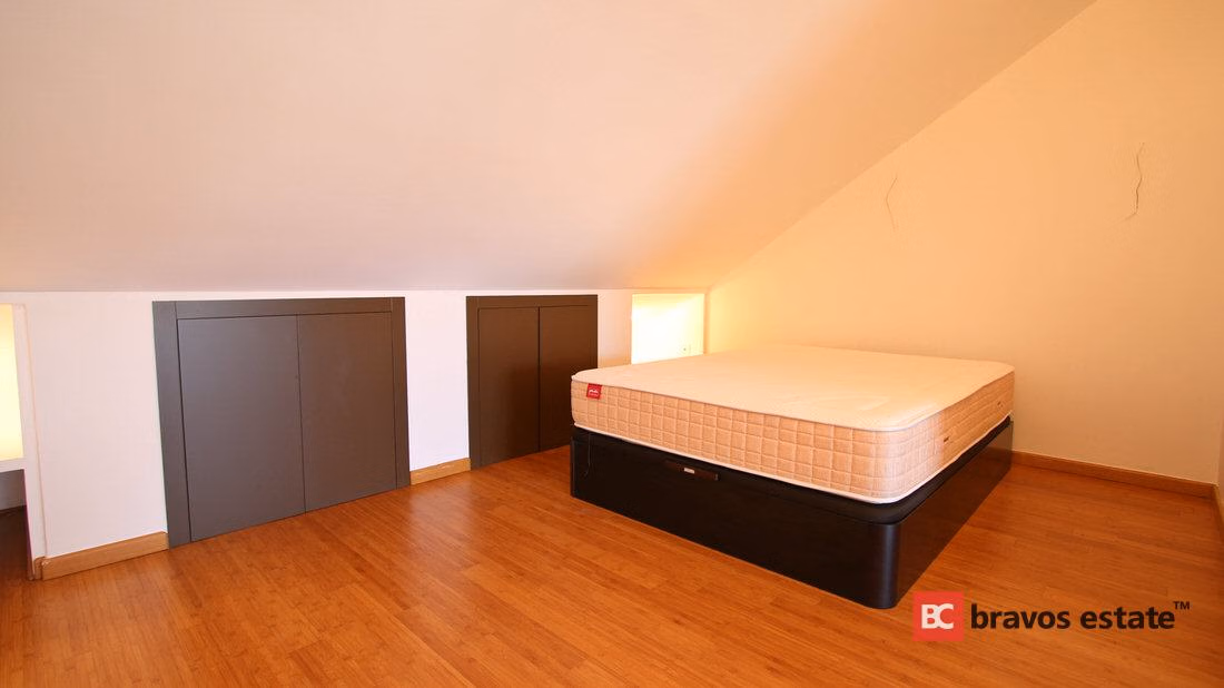 Spacious 4-Bedroom Bungalow in Playa de San Juan - 15