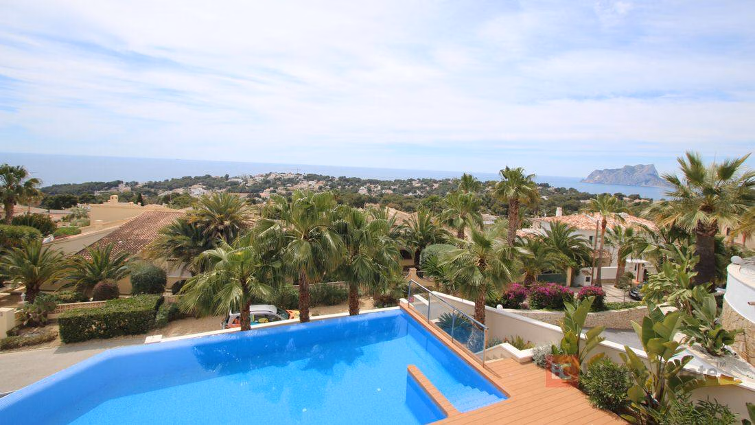 Luxury 4-Bedroom Villa in Moraira · 560 m² - 8