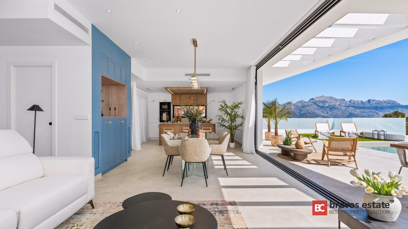 Villa with 140 m² Basement and Solar Power in La Nucía - 16