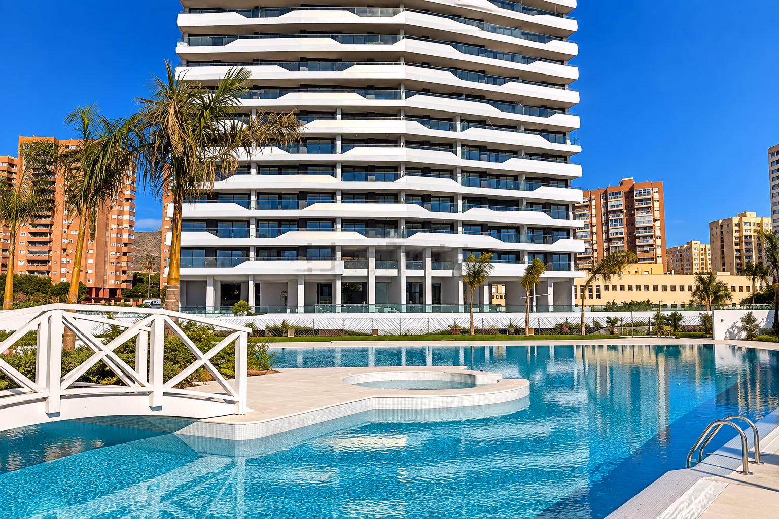 Benidorm Beach — 2-Bedroom Apartment with Covered Terrace in Poniente, Benidorm 1