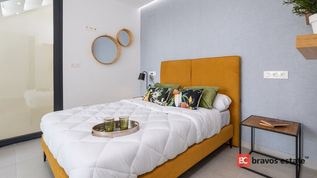 New Build 3-Bedroom Villa in Torrevieja · 213 m² - 5
