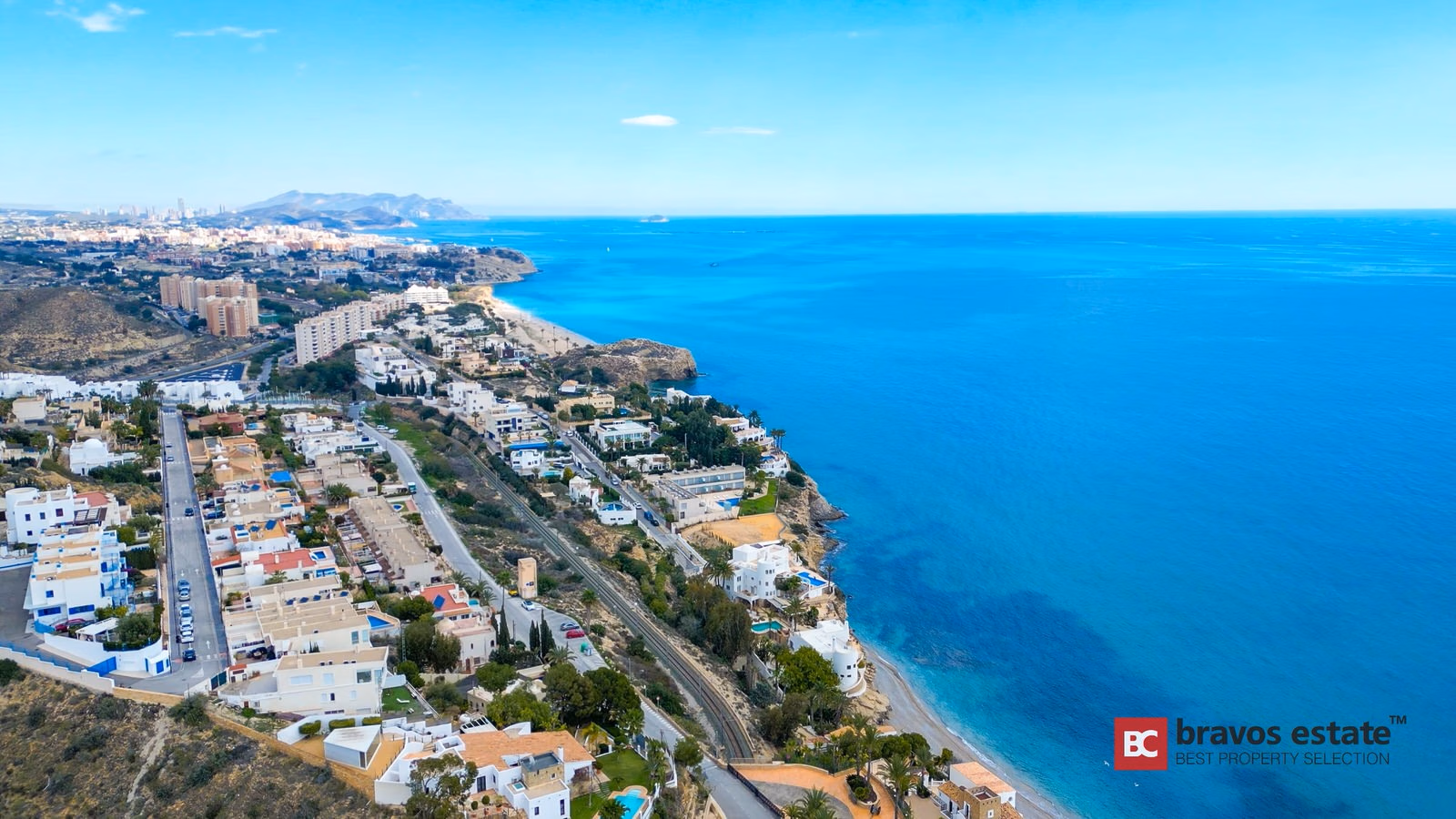 Apartamento Cerca del Mar de 2 Dormitorios en Villajoyosa · 150 m² - 27