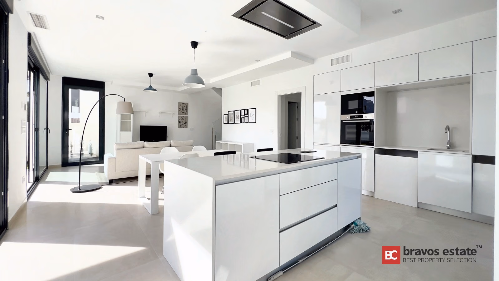Вилла рядом с морем, 4 спальни в Эль Кампельо · 269 m² - 7