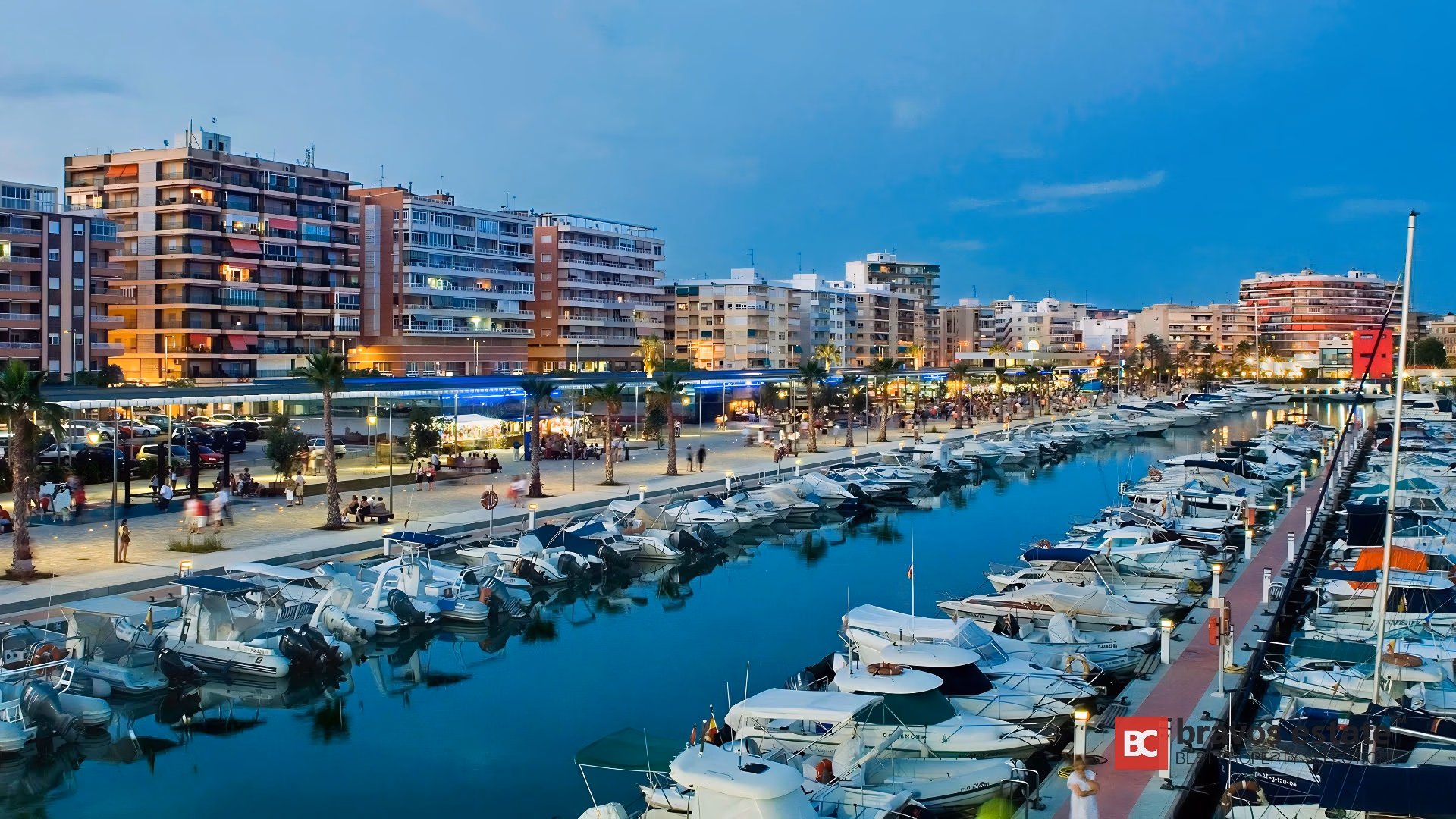 Family 3-Bedroom Apartments in Santa Pola near the Marina - 11