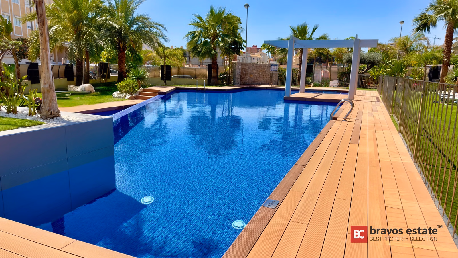 Seafront 3-Bedroom Apartment in El Campello · 110 m² - 25