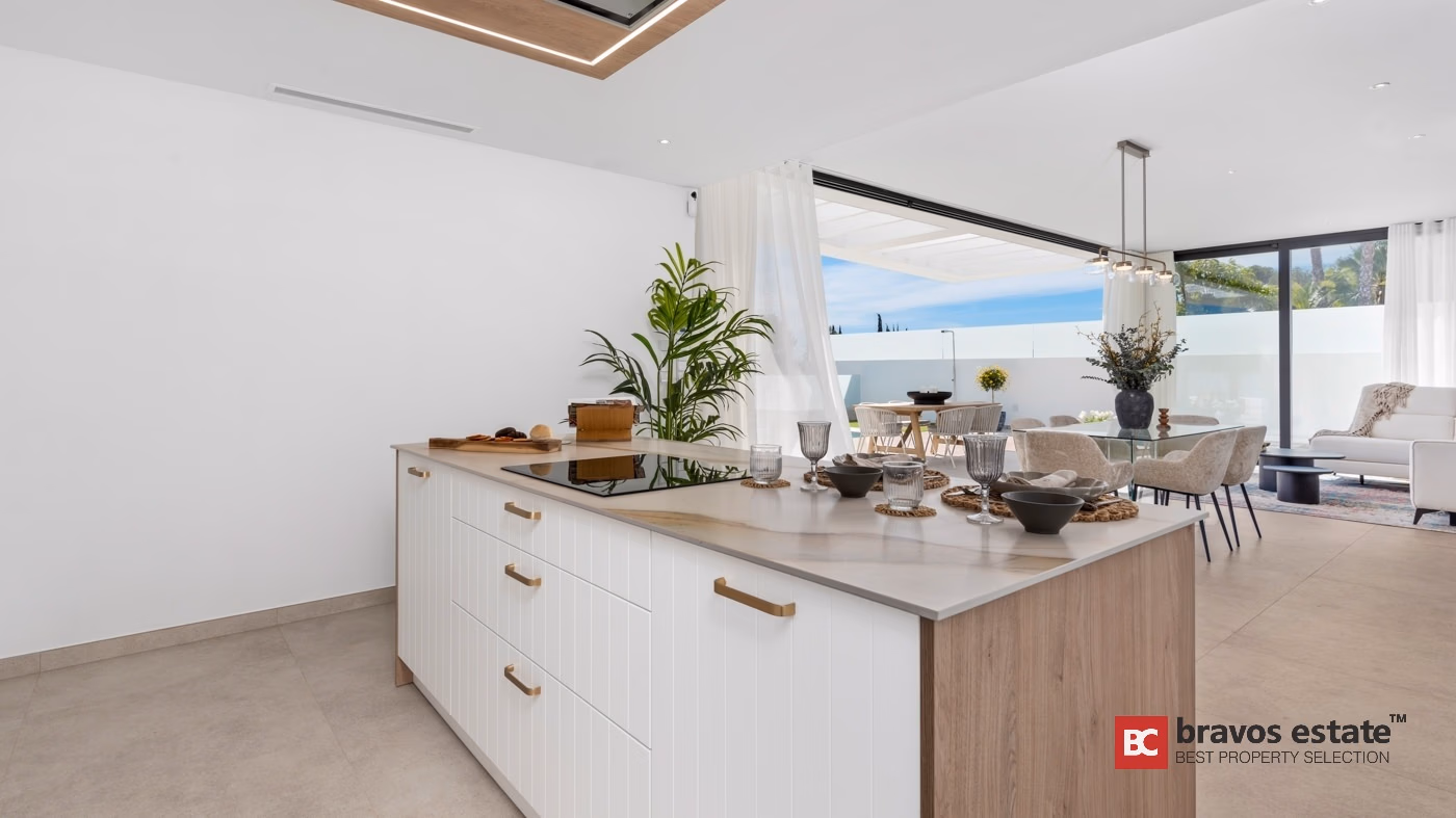 Villa with 140 m² Basement and Solar Power in La Nucía - 23