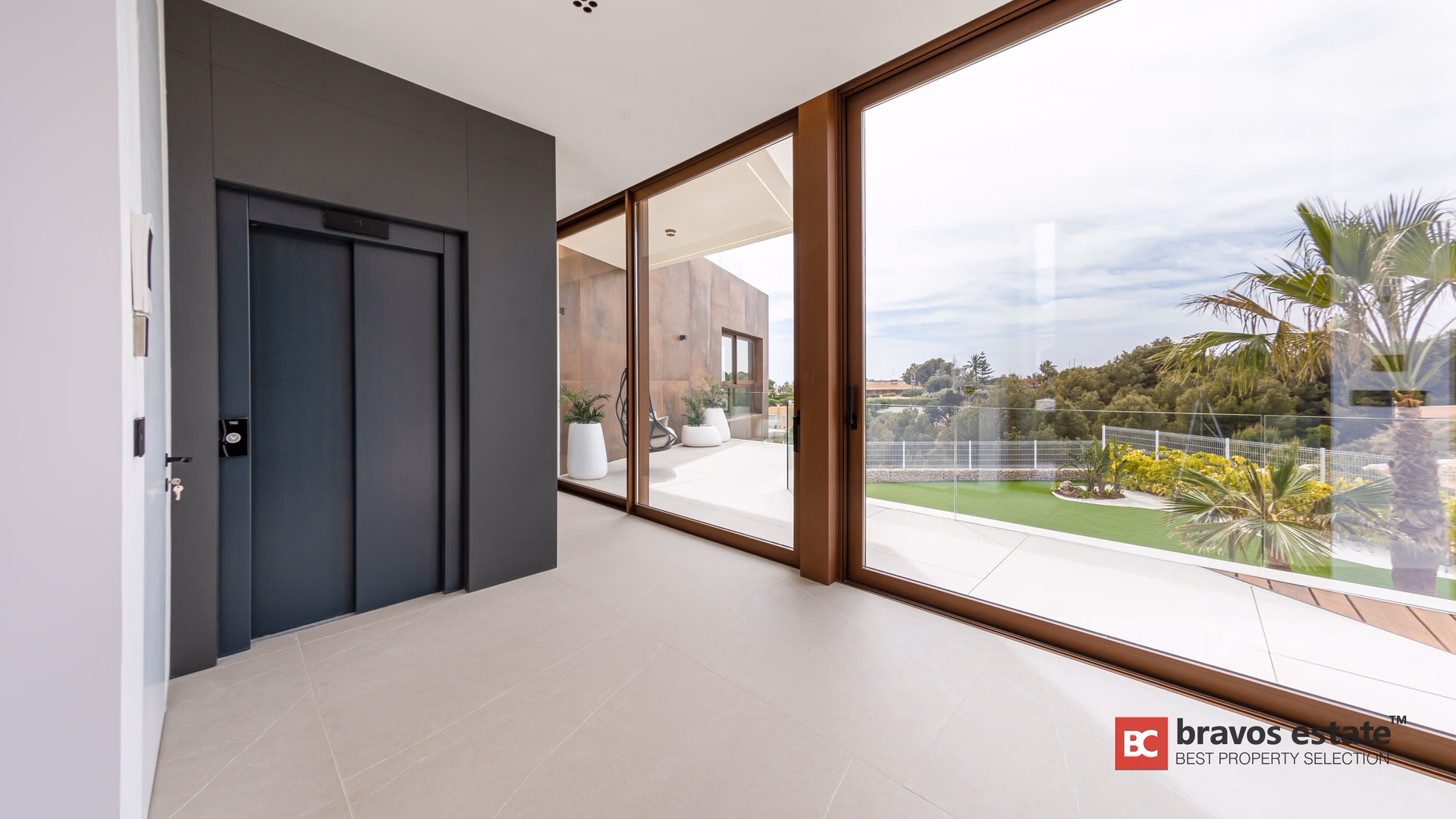Class-A Villa of 2023 with Private Spa in La Nucía - 19