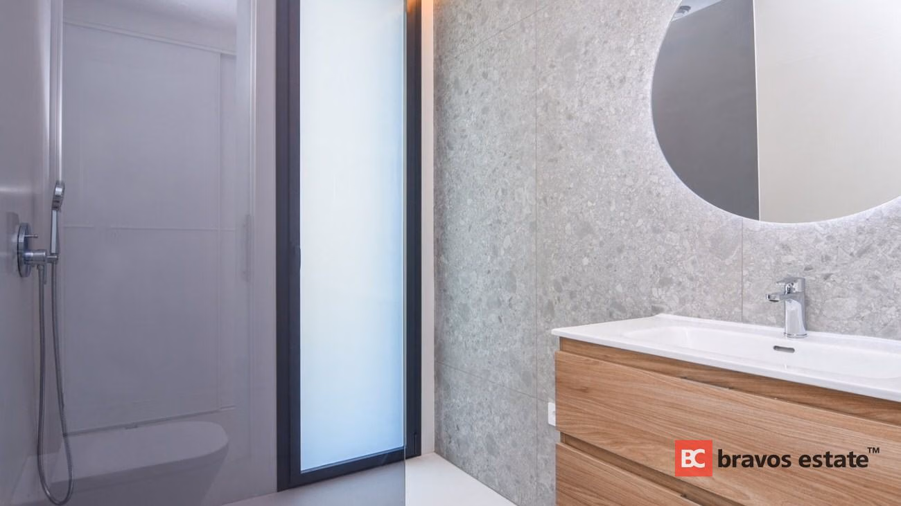 Luxury 5-Bedroom Villa in Benissa - 3