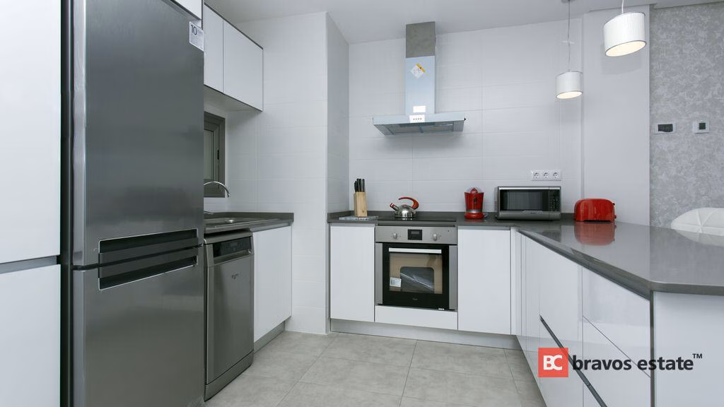 Apartamento de Obra Nueva de 3 Dormitorios en Villamartin · 93 m² - 16