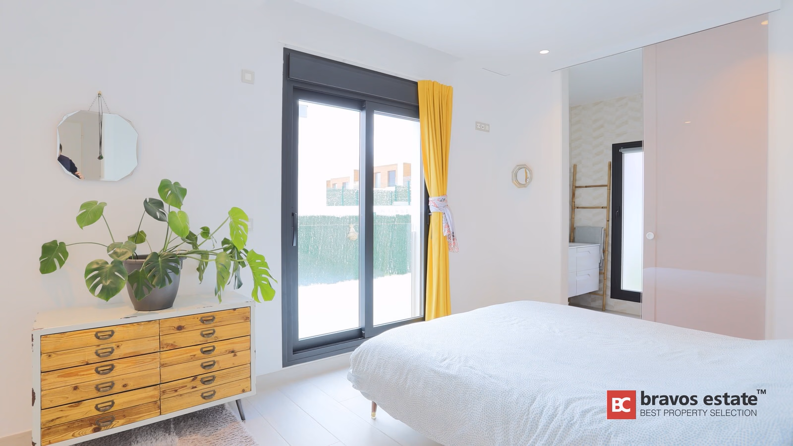 Просторная вилла, 5 спален в Финестрате · 330 m² - 19