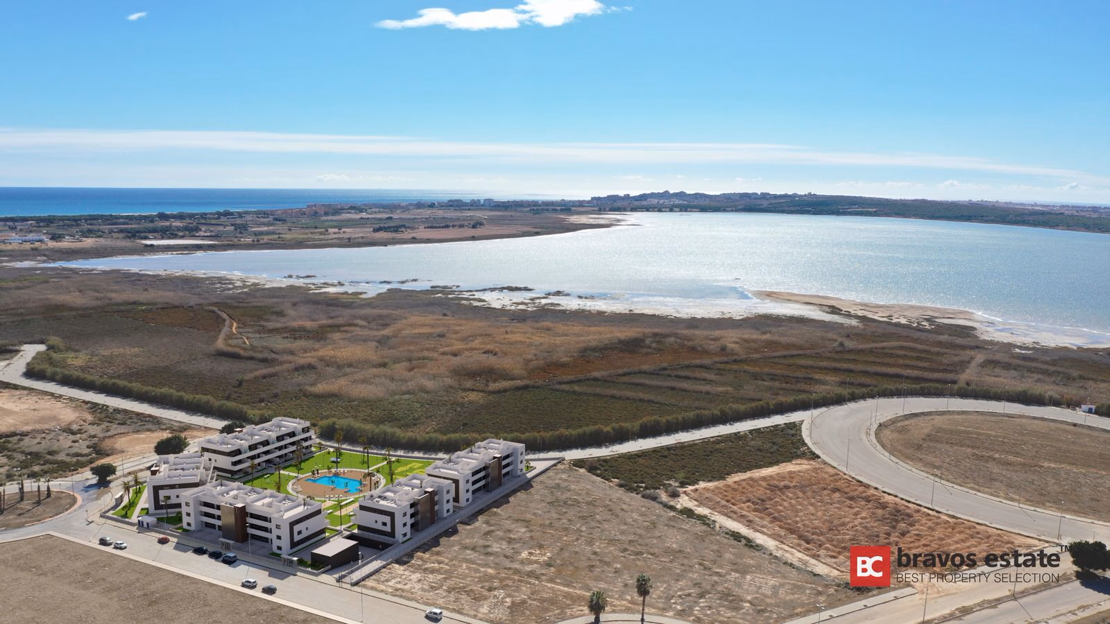 2-Bed Apartment in El Raso, Guardamar del Segura - 4