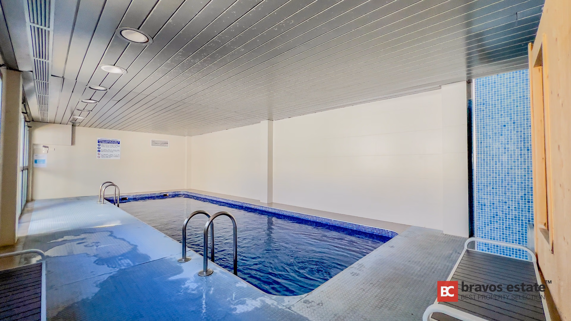 Beachside 1-Bedroom Apartment in El Campello · 59 m² - 13