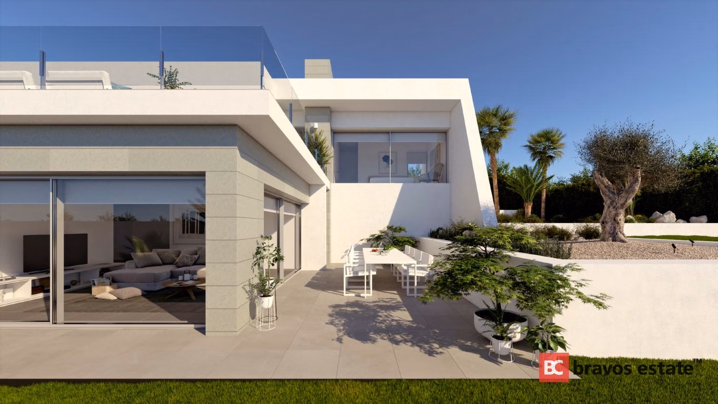 Spacious 5-Bedroom Villa in Cumbre del Sol · 454 m² - 1