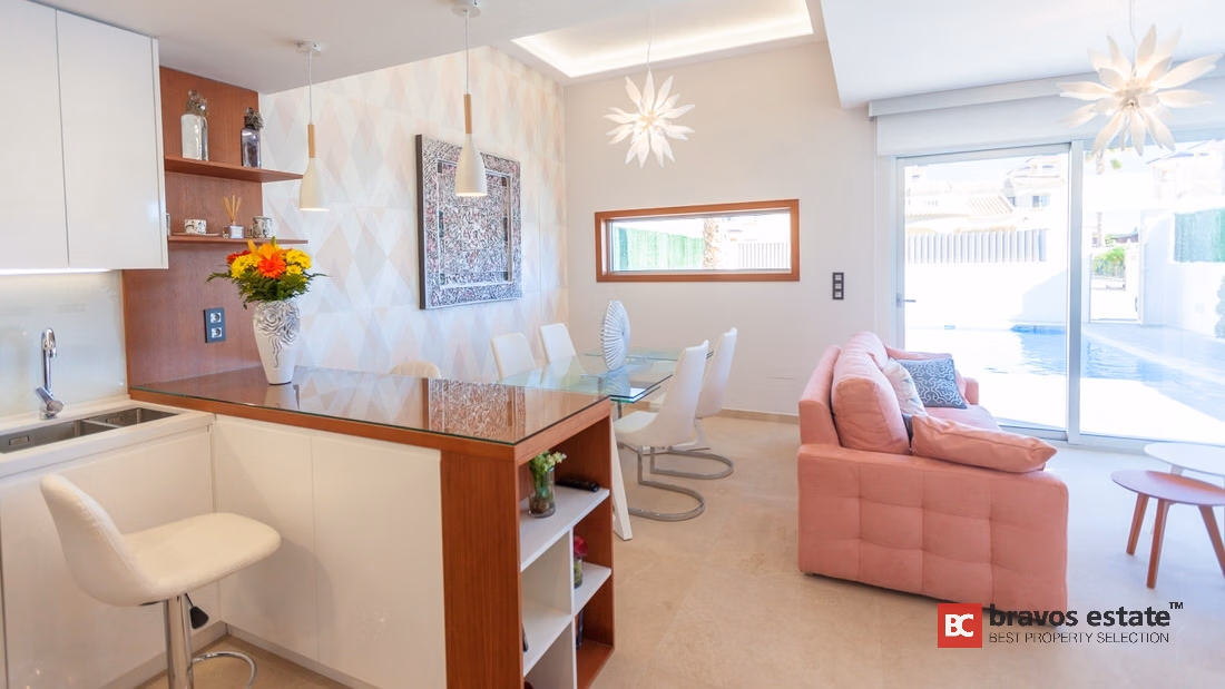 Villa de Obra Nueva de 3 Dormitorios en Guardamar del Segura - 5