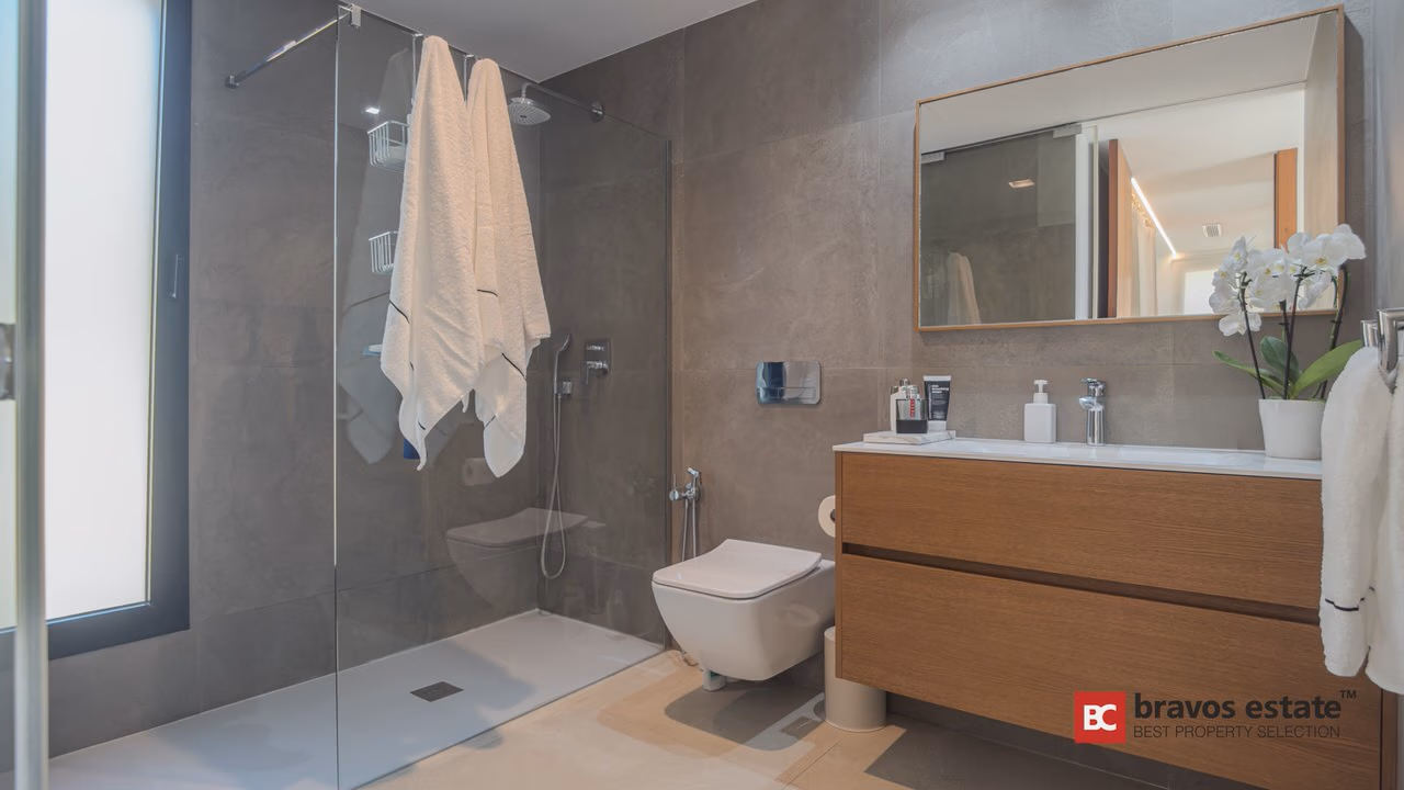 Spacious 3-Bedroom Villa in Finestrat - 22