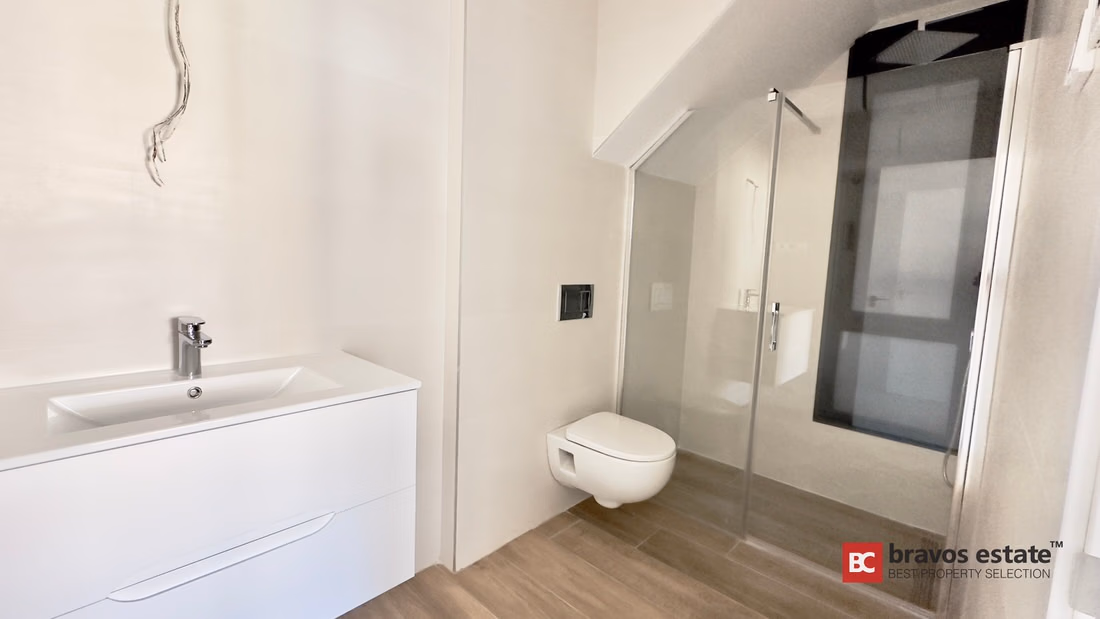 Spacious 3-Bedroom Apartment in Finestrat · 183 m² - 20