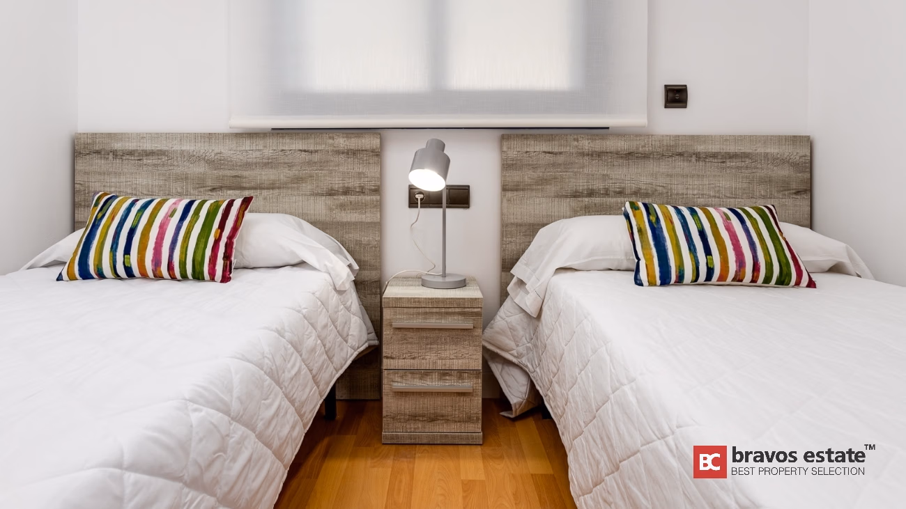 Seafront 2-Bedroom Apartment in Altea - 16