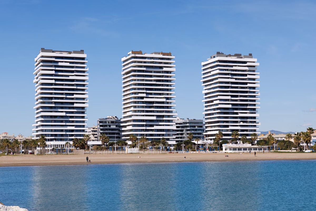 Málaga Towers — 4-Bedroom Penthouses on the Málaga Seafront 1