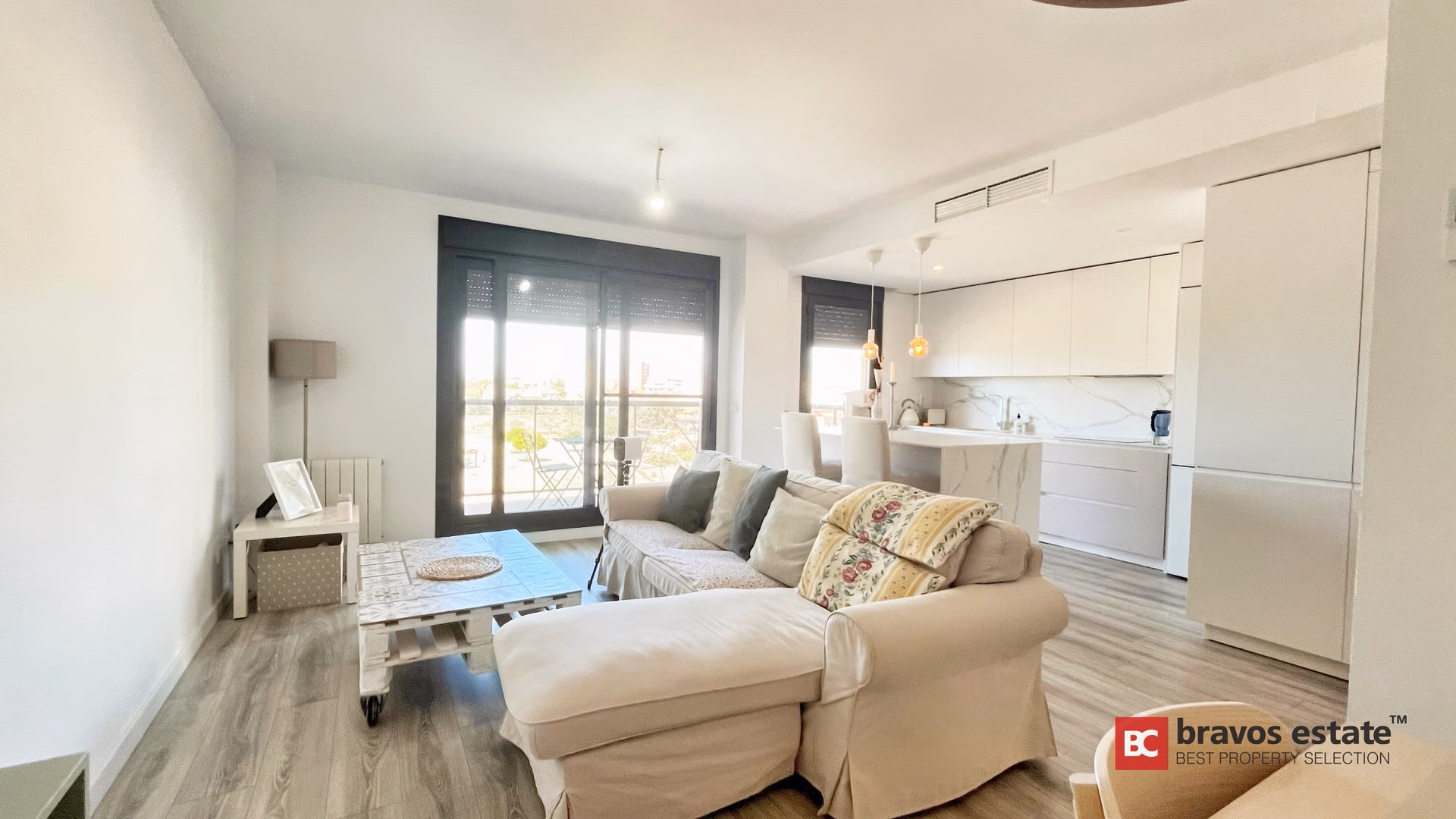Beachside 2-Bedroom Apartment in El Campello · 100 m² - 2