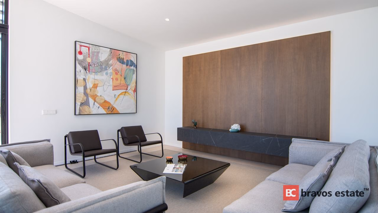 New Build 4-Bedroom Villa in Las Colinas · 210 m² - 9