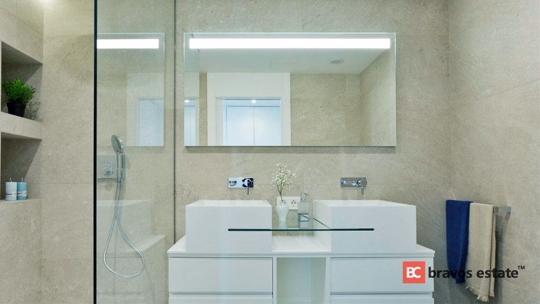 Spacious 3-Bedroom Apartment in Cumbre del Sol · 156 m² - 1