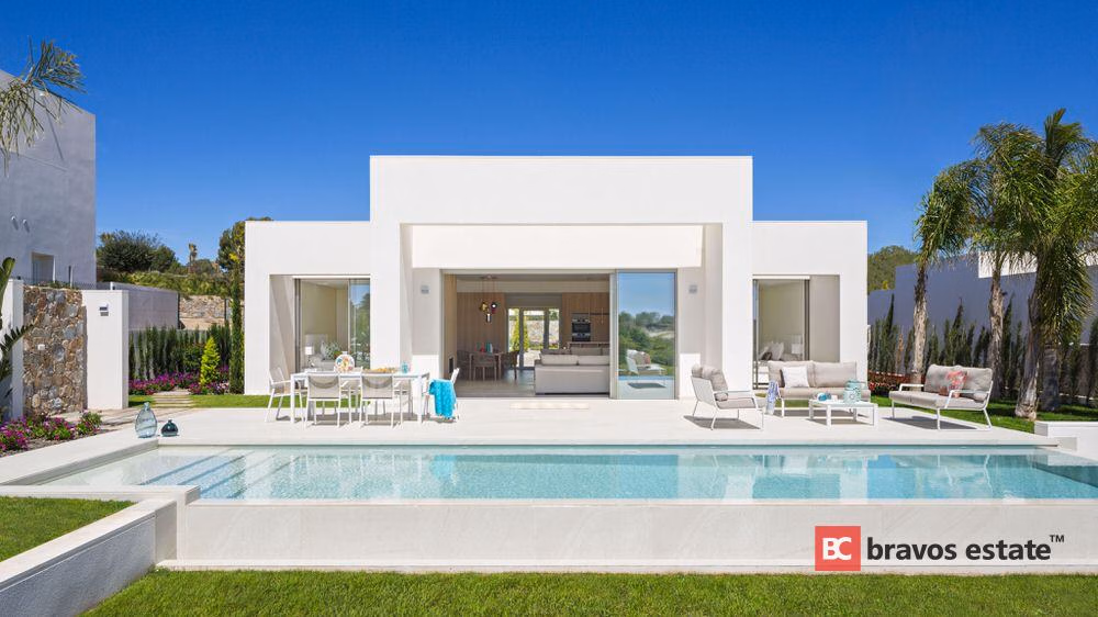 New Build 4-Bedroom Villa in Las Colinas · 236 m² - 7