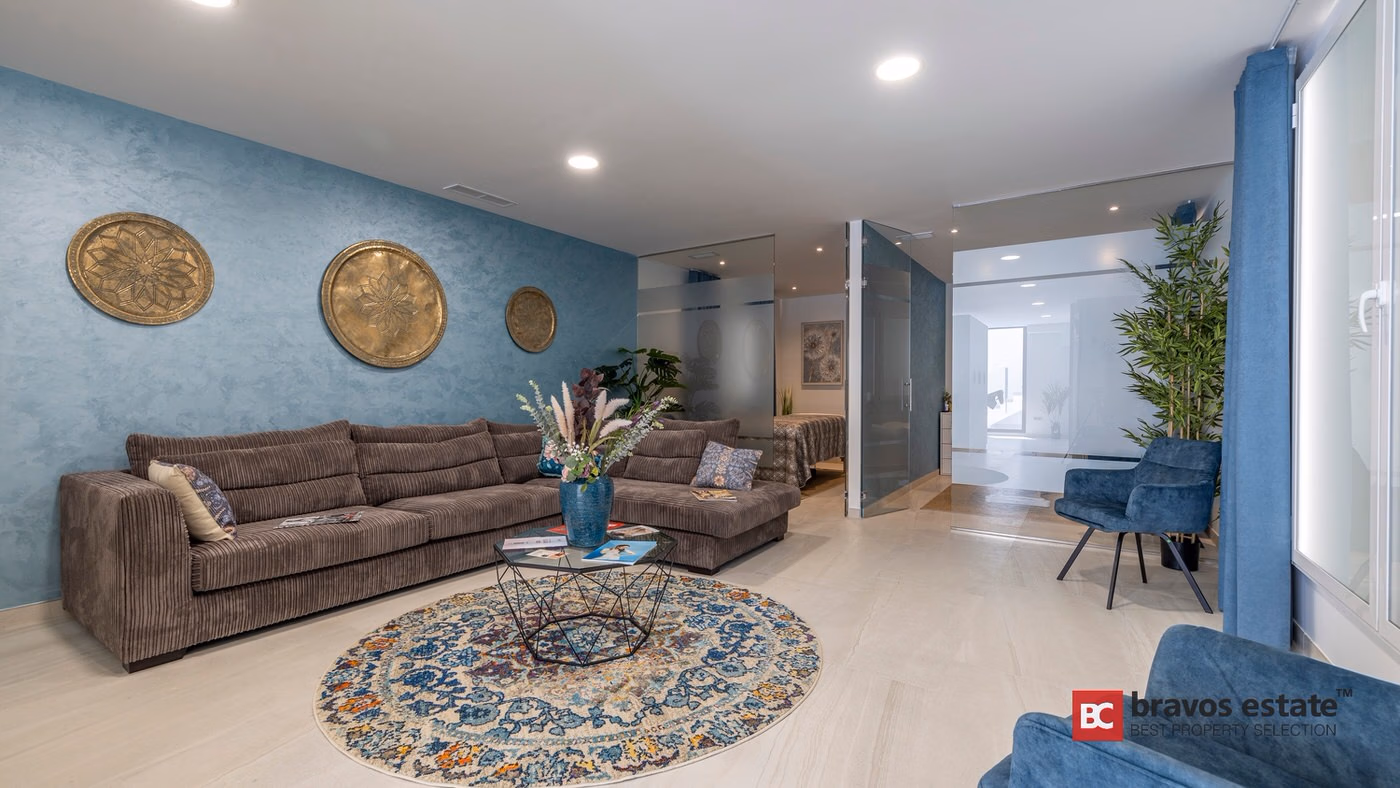 Villa Espaciosa de 4 Dormitorios en Finestrat - 13