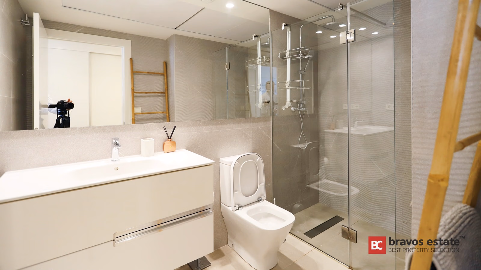 Seafront 3-Bedroom Apartment in El Campello · 108 m² - 17