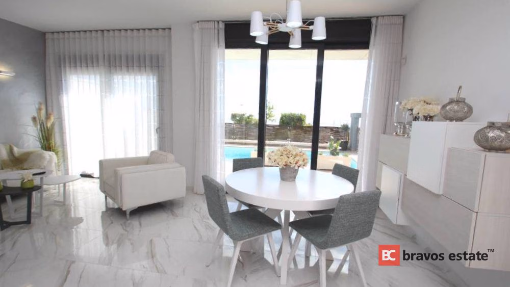 Вилла рядом с морем, 3 спальни в Кампоаморе · 92 m² - 10