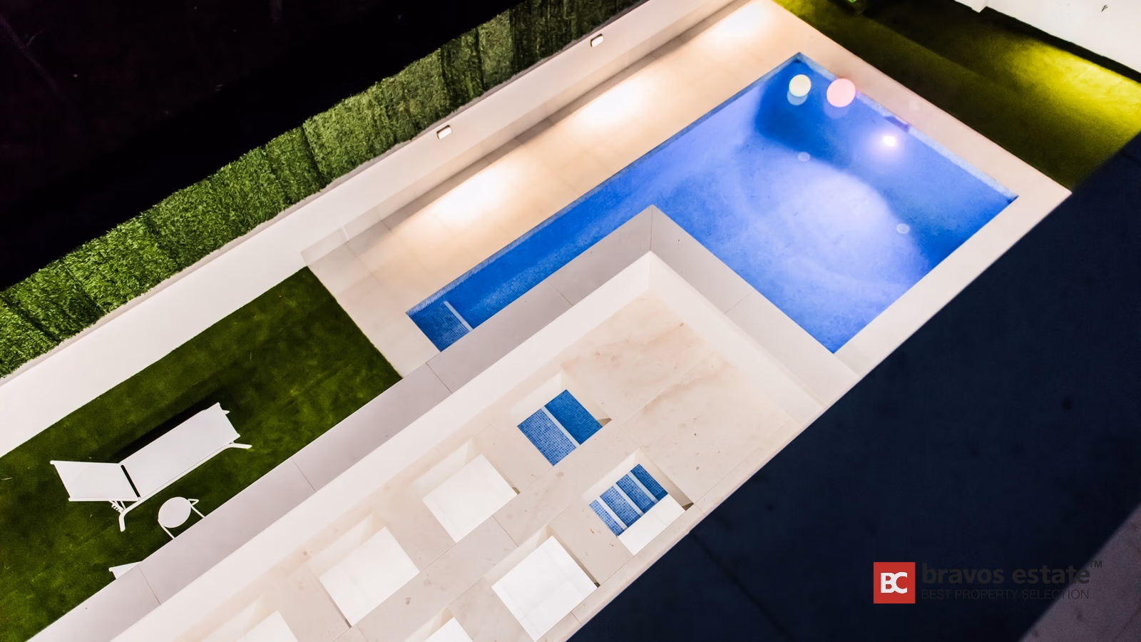 Villa Espaciosa de 3 Dormitorios en Finestrat · 328 m² - 3