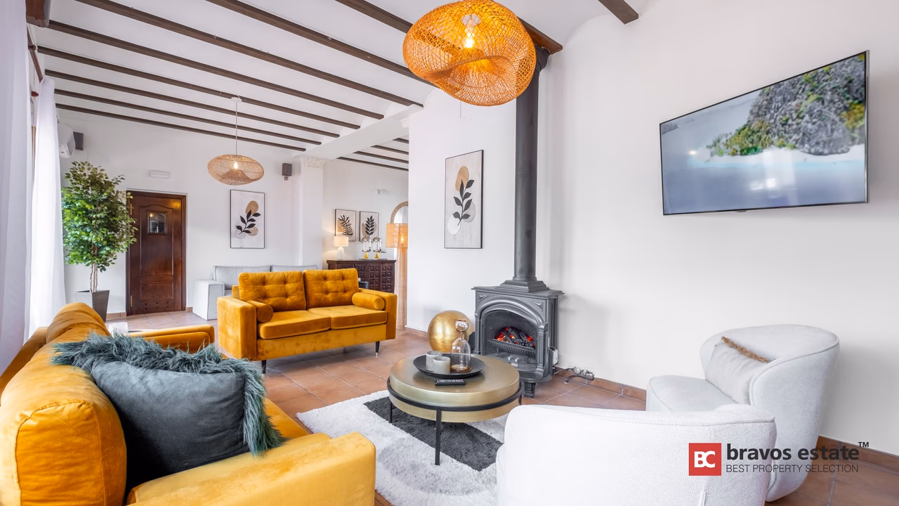 Villa De Lujo de 12 Dormitorios en Finestrat - 54