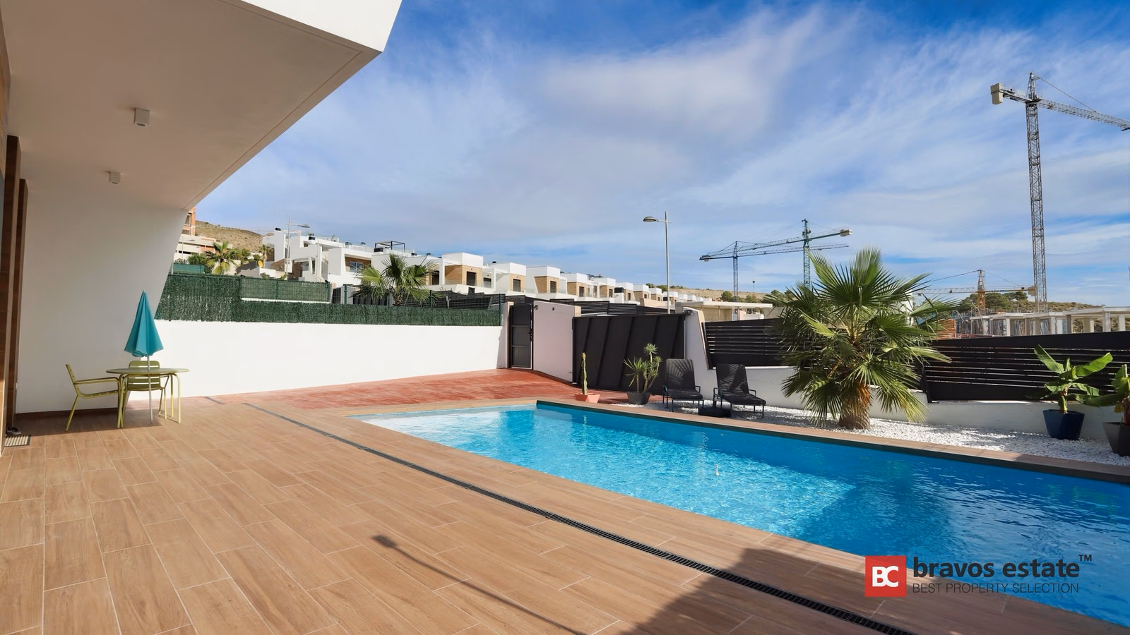 Просторная вилла, 5 спален в Финестрате · 330 m² - 7