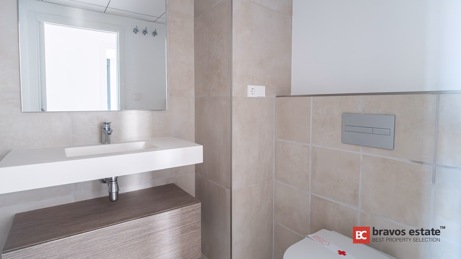 Apartamento de 3 Dormitorios en Primera Línea, Villajoyosa - 16